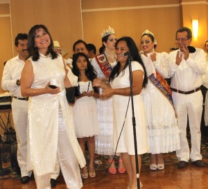 La congresista Peruana Martha Chavez, reconocidad por el apoyo brindado al Club Libertad DC 